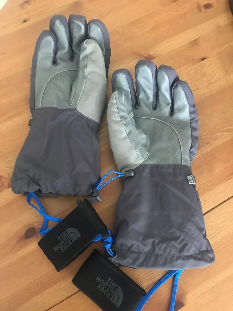 Boys north face gloves top