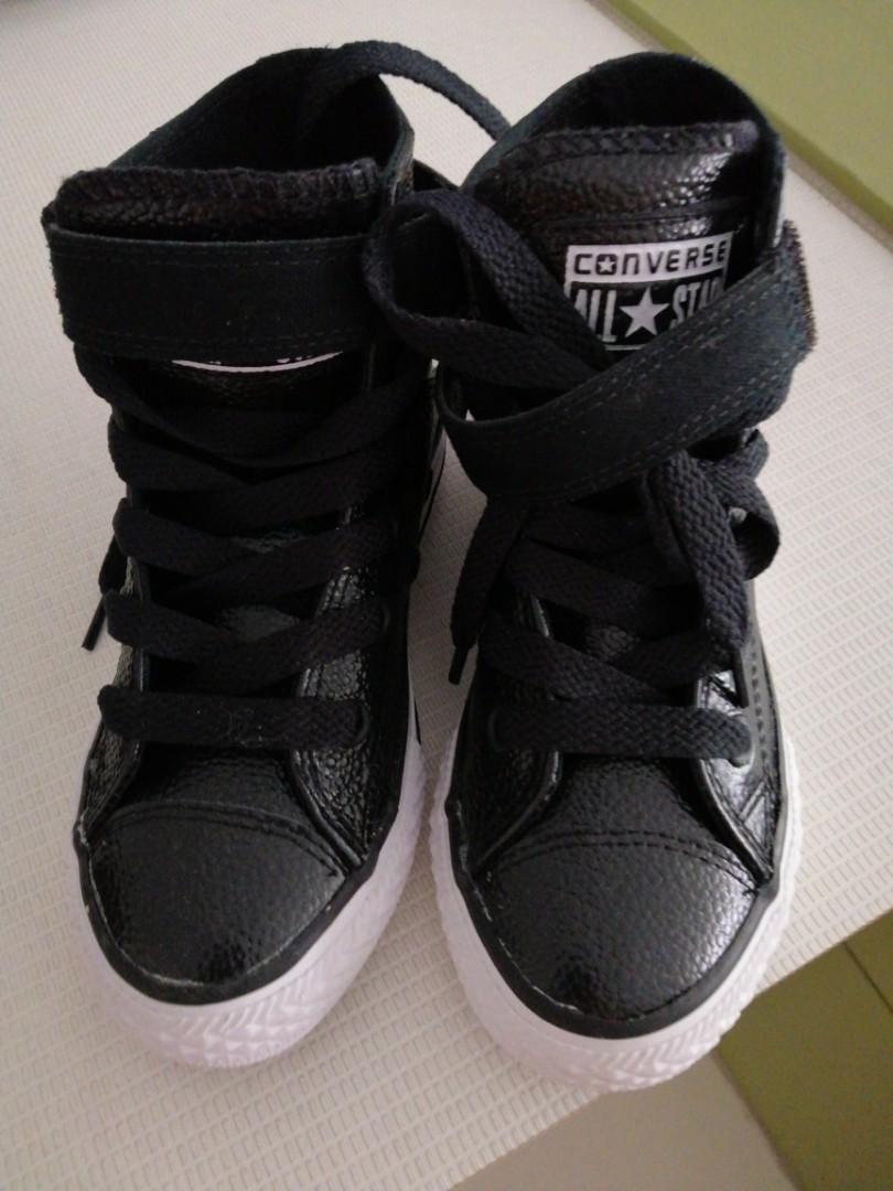 infant size 4 converse shoes