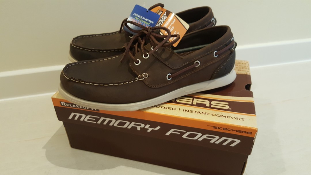 skechers leather boat shoes