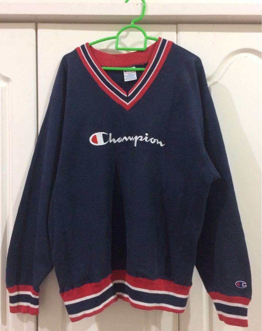 Champion sweater best sale v neck 2019