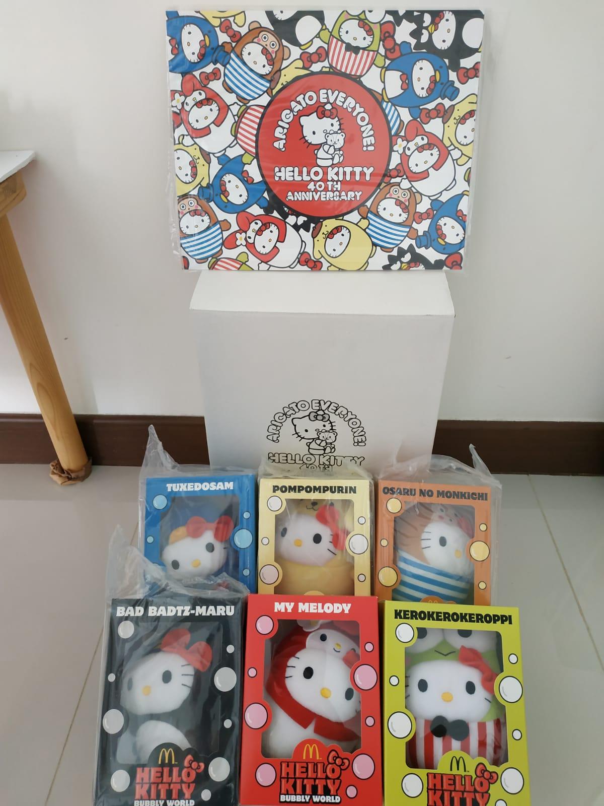 Hello Kitty 40th Anniversary (Bubbly World 6 in 1), Hobbies & Toys ...