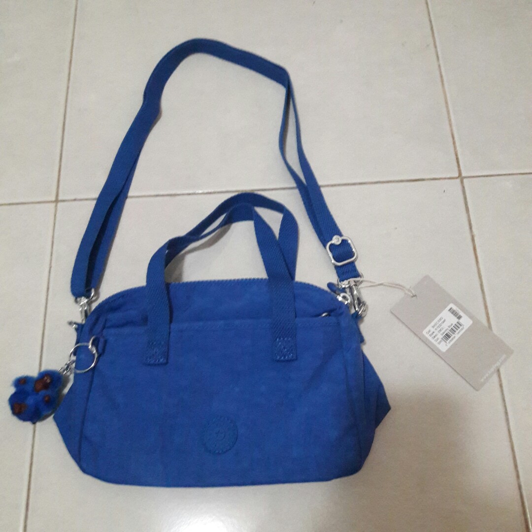 Authentic kipling bag, Women's Fashion, Bags & Wallets, Purses & Pouches on Carousell