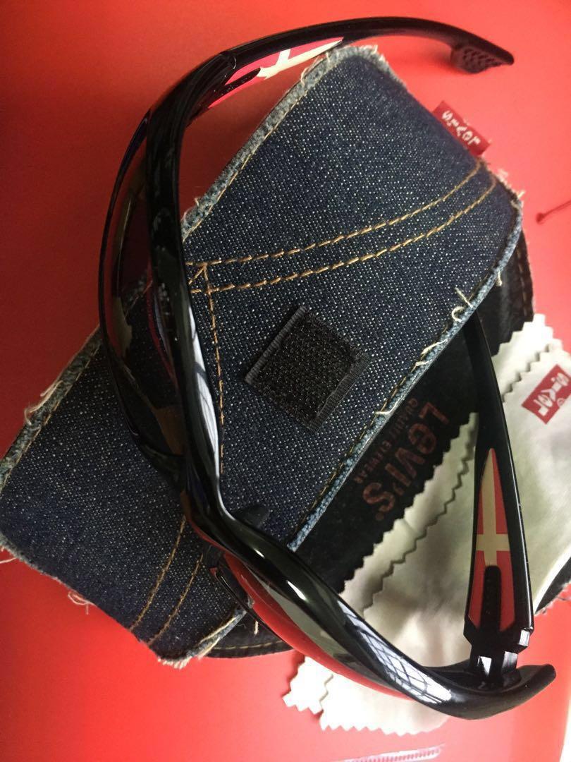 LEVIS sunglasses, Men's Fashion, Watches & Accessories, Sunglasses LEVIS sunglasses, Men's Fashion, Watches & Accessories, Sunglasses