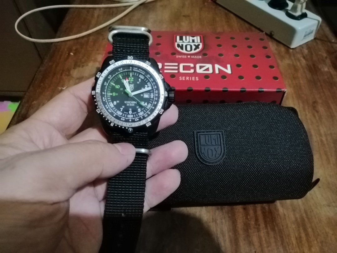 Luminox Recon 8830 Series