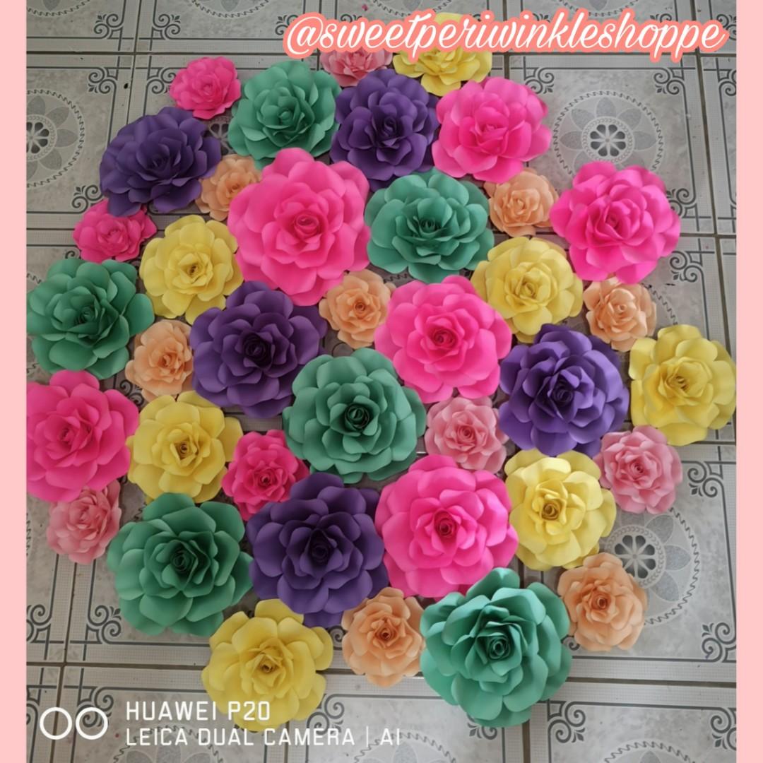 Made to Order: Paper Flowers (Category: Flowers & Bouquets) located in Taguig. Submitted by sweetperiwinkleshoppe (Listing ID 211763148, Image 1). Description: 🌹rose type center: • 6" - 30php • 8" - 40php •10" - 50php •12" - 60php •14" - 80php •16" - 90php 🌹rose type center all gold: • 6" - 40php • 8" - 50php •10" - 60php •12" - 70php •14" - 90php •16" - 120php 🌹rose type center Rainbow Pastel: • 6" - 35php • 8" - 45php •10" - 55php •12" - 65p