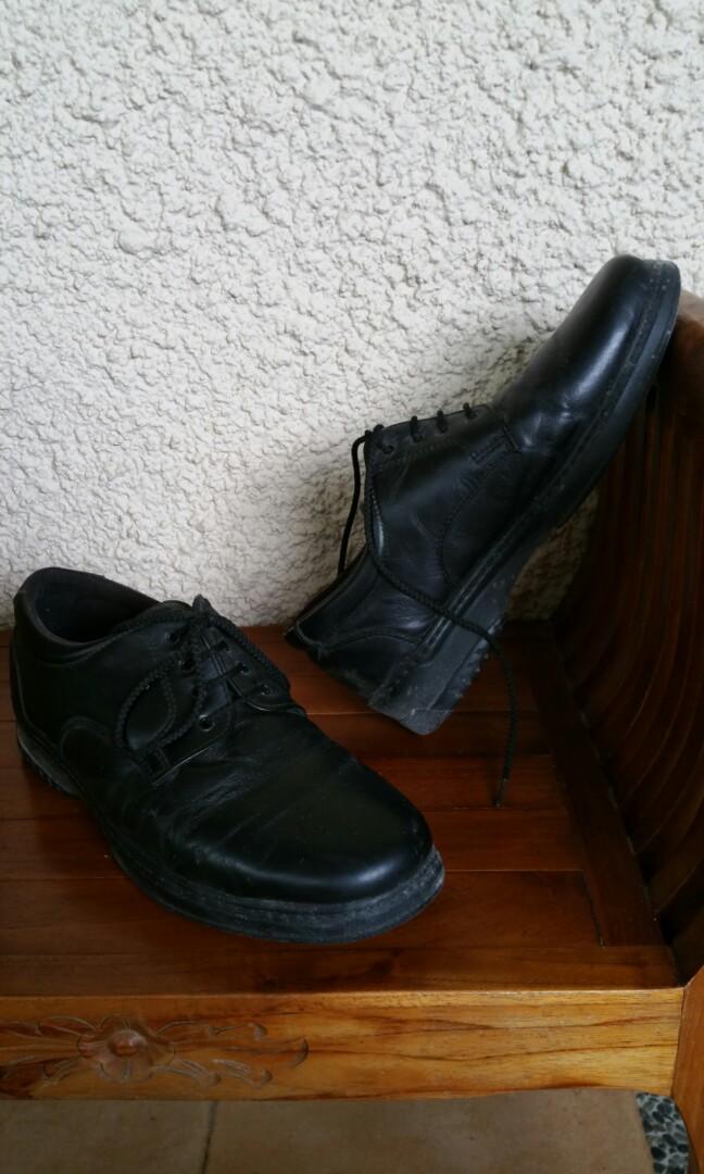 P-5059 Pantera Black Lace up Pinosos Made in Spain