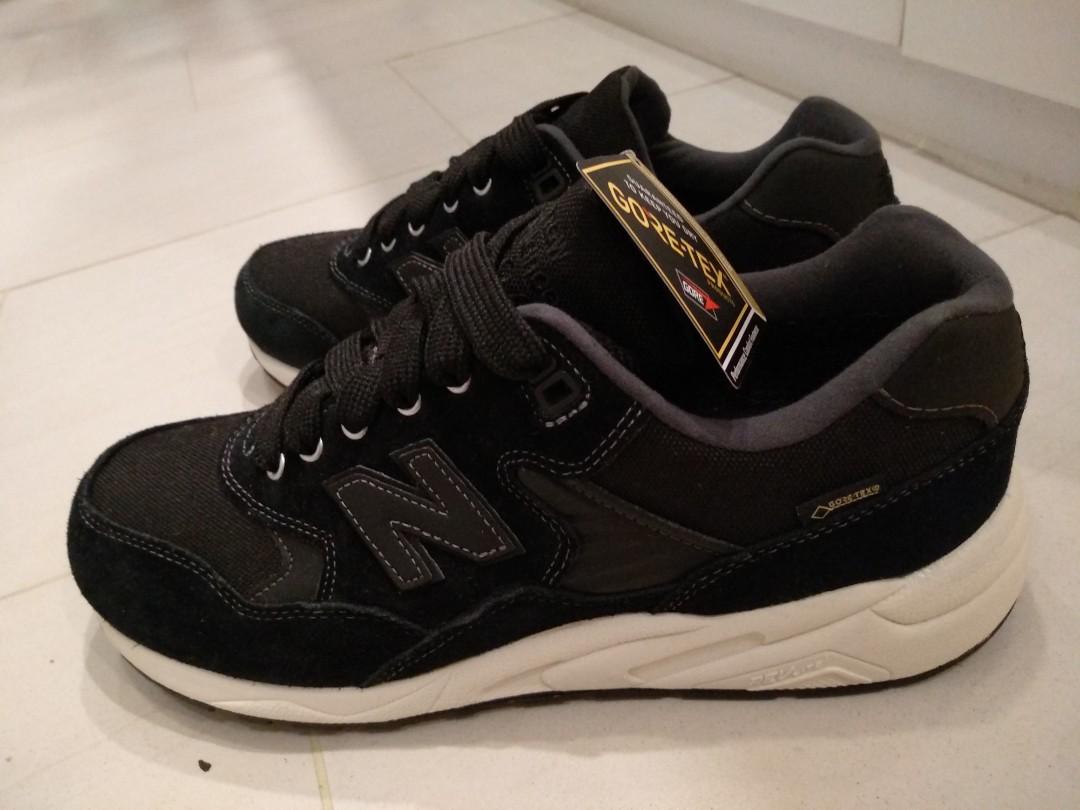 New Balance 580 Gore Tex Running Shoes Black Men S Fashion Men S Footwear On Carousell