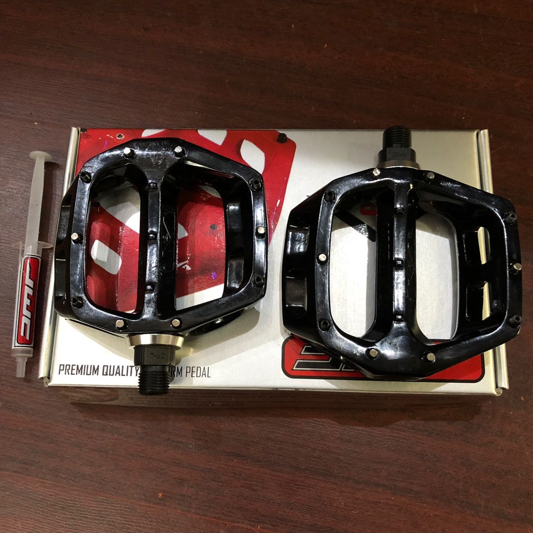 dmr v8 classic pedals