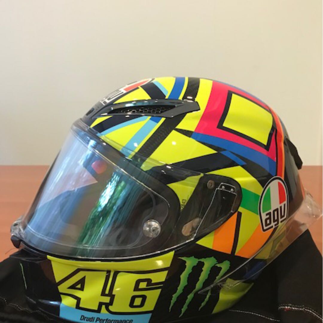 New Never Used Helmet Sole Luna Valentino Rossi Motorcycles Motorcycle Accessories On Carousell