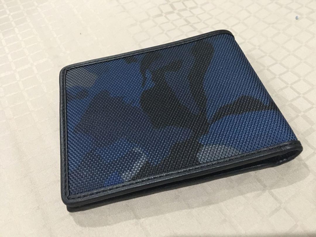Tumi blue shop camo wallet