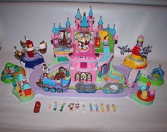 polly pocket disney magic kingdom