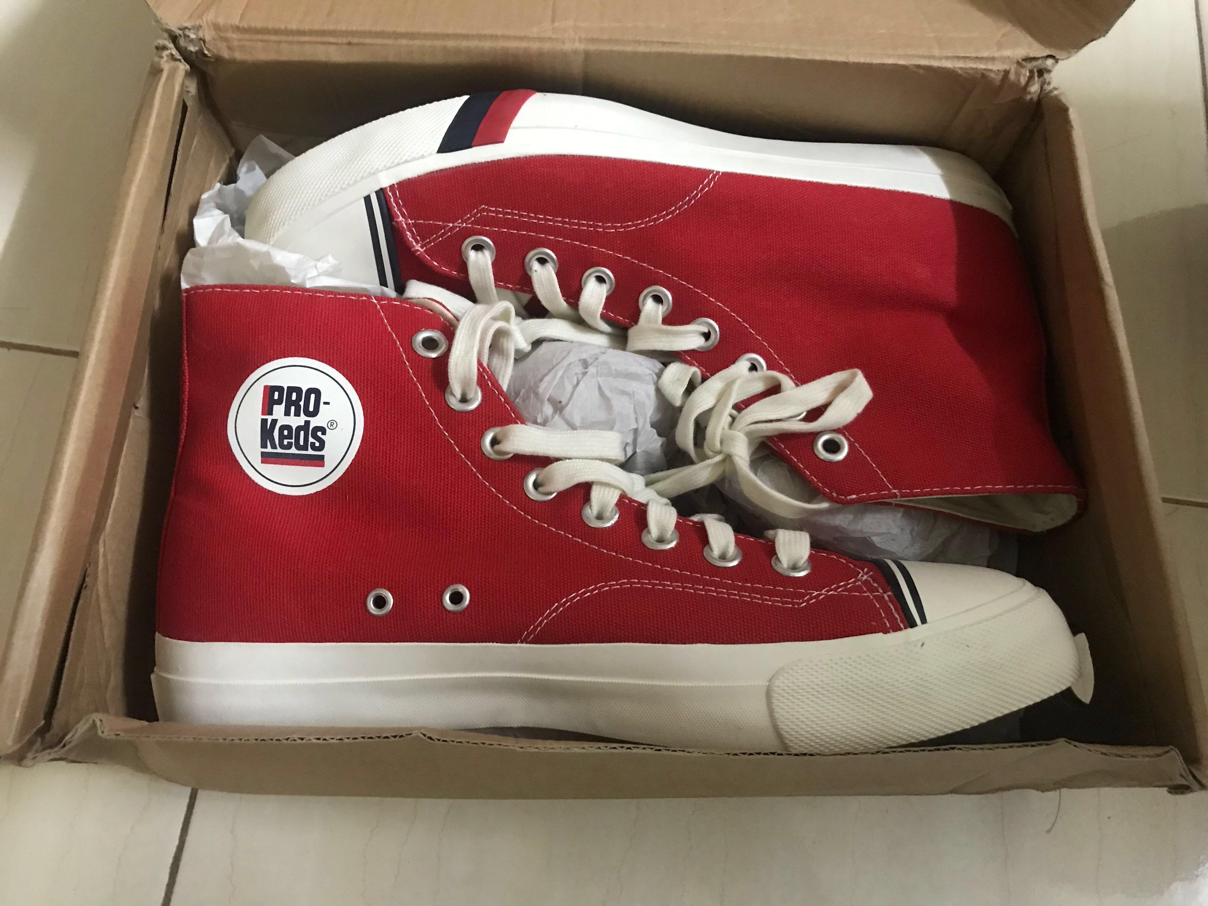 Red keds tennis best sale shoes