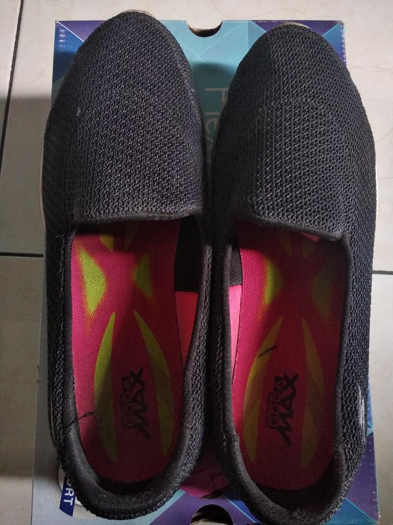 skechers goga max 4