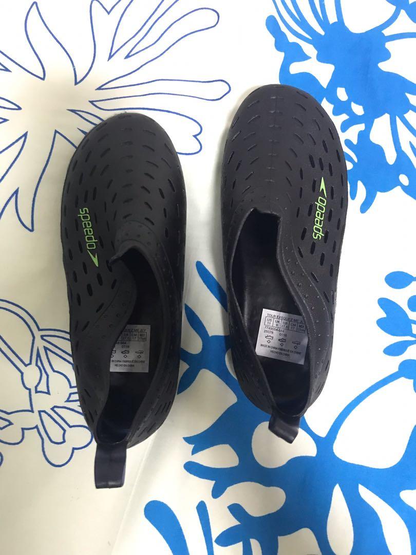 speedo rubber shoes