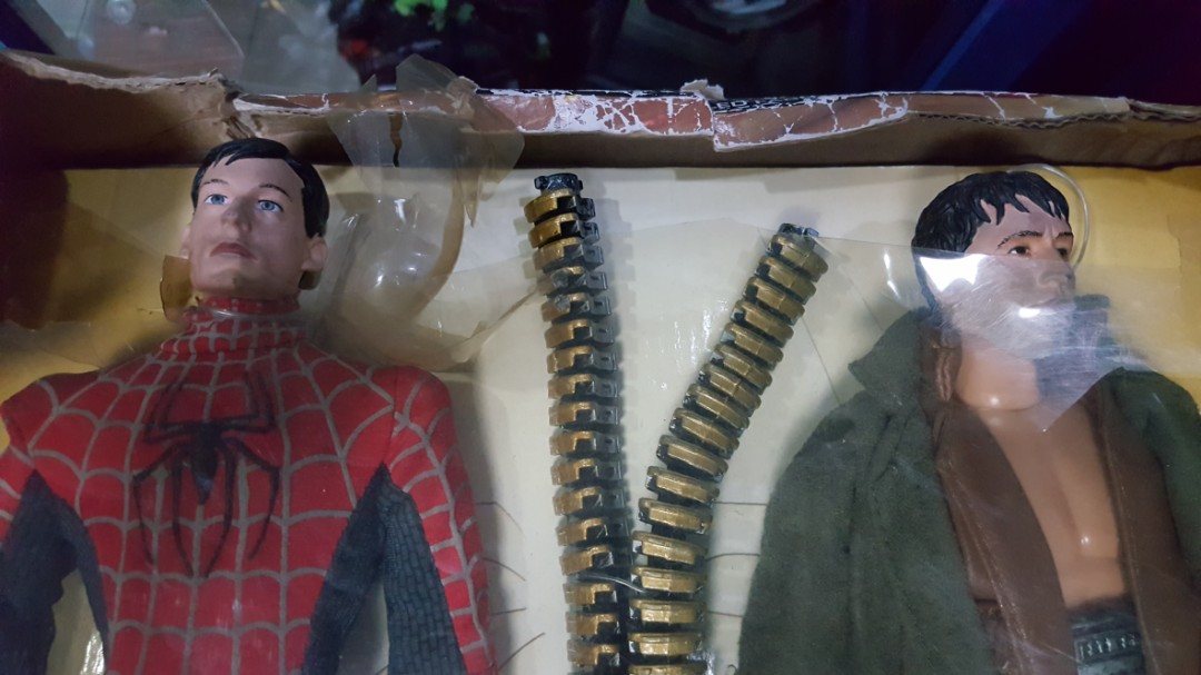 poseable spiderman action figure