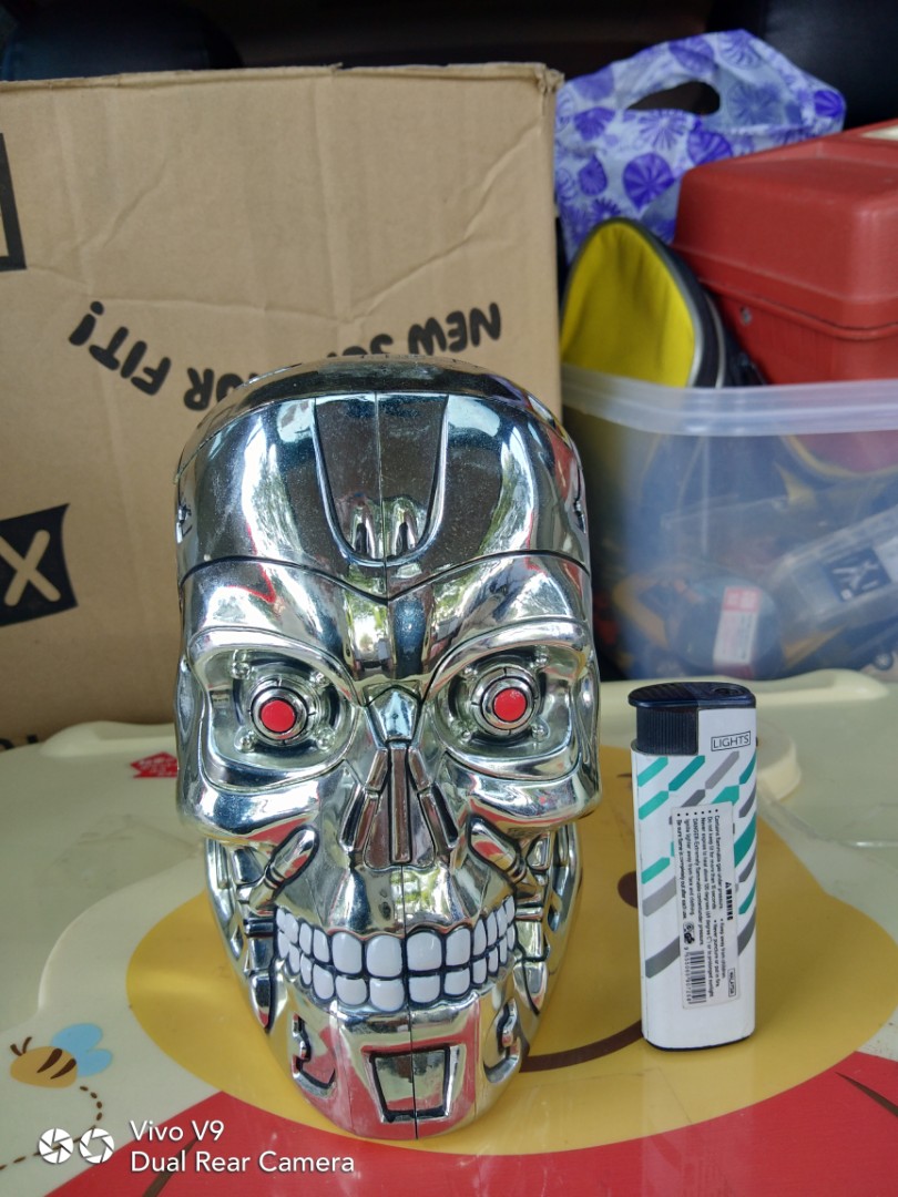 Terminator Popcorn Bucket, Hobbies & Toys, Collectibles & Memorabilia