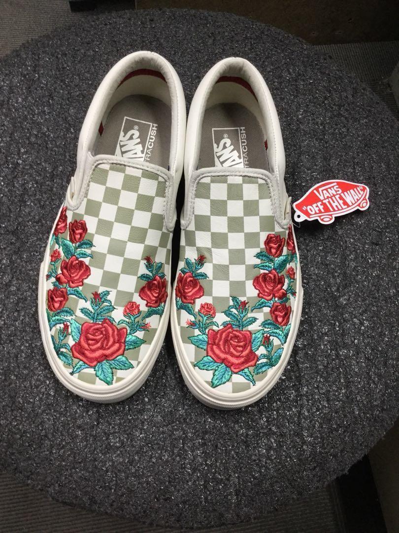 vans rose print