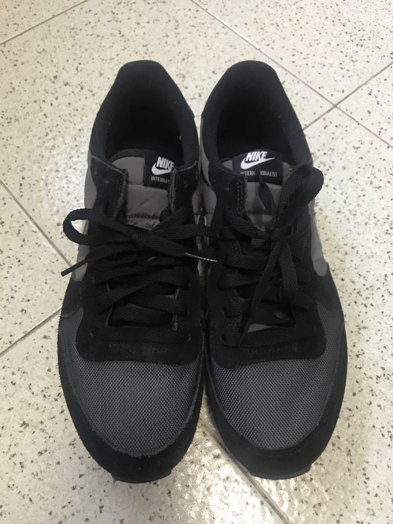 Mens black nike internationalist hot sale