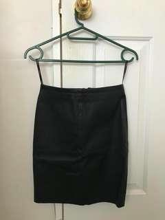 Kookai capri leather skirt