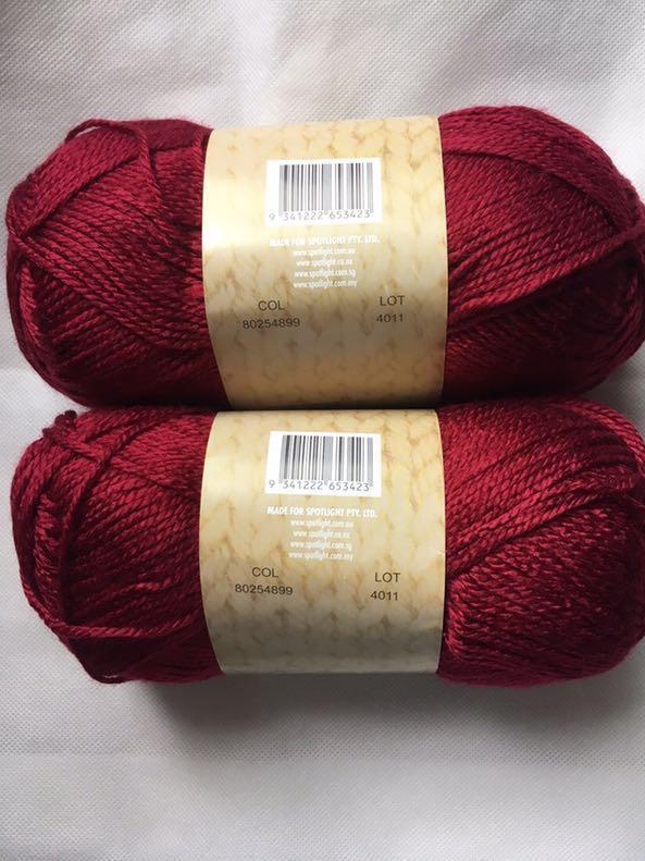4 Seasons Stallion 8ply 100 acrylic yarn 100g (from Spotlight