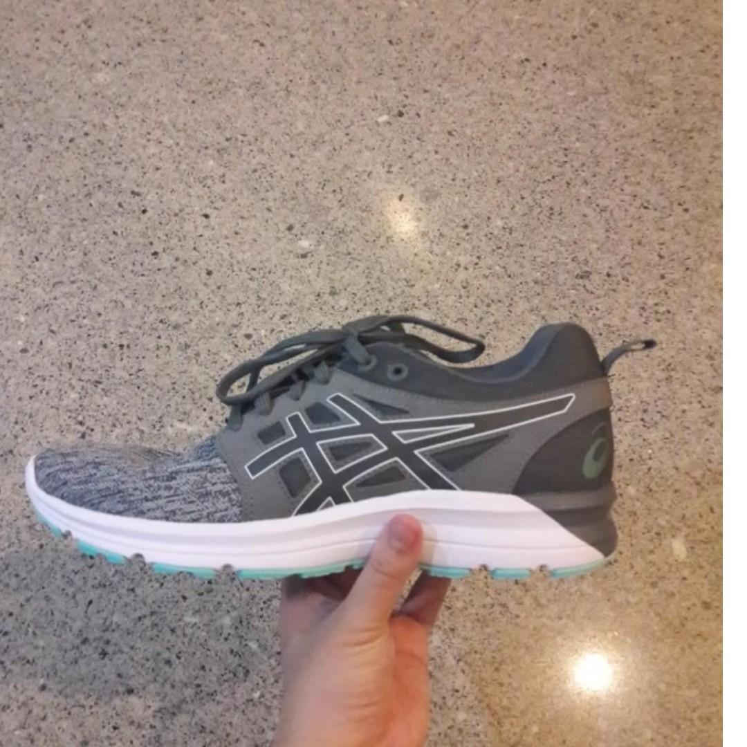 asics ladies running