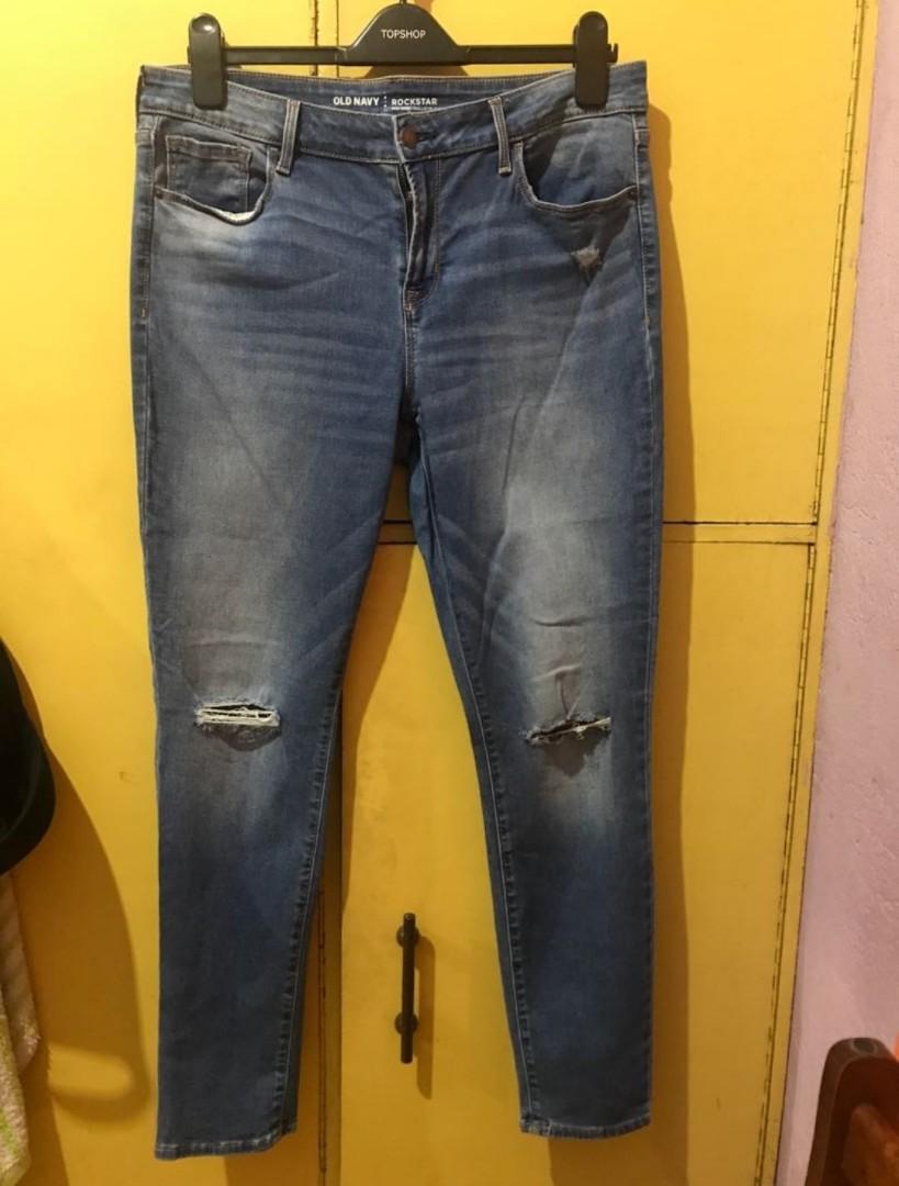 Authentic Old Navy Rockstar Knee Ripped Jeans Women S Fashion Clothes Pants Jeans Shorts On Carousell