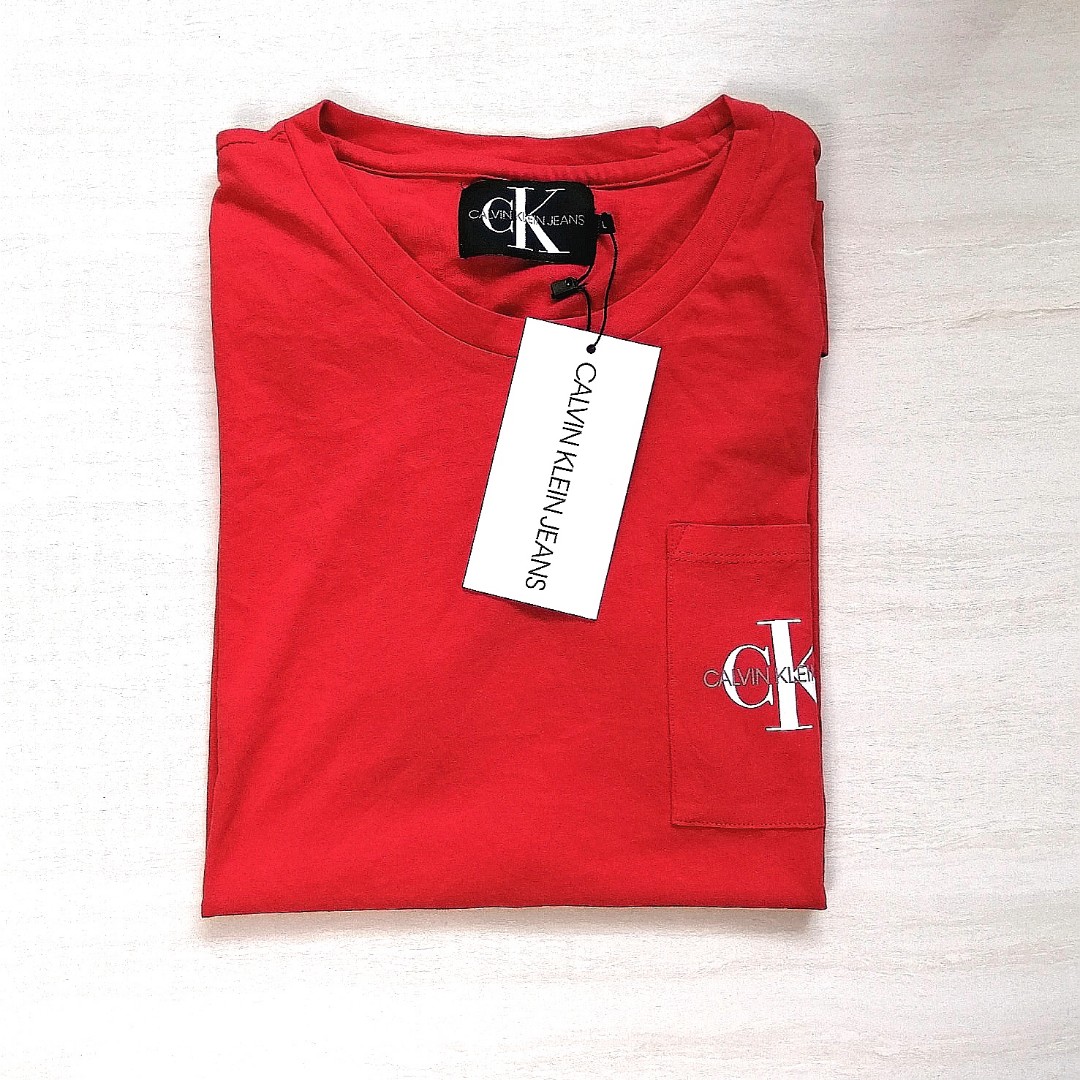 calvin klein jeans red t shirt