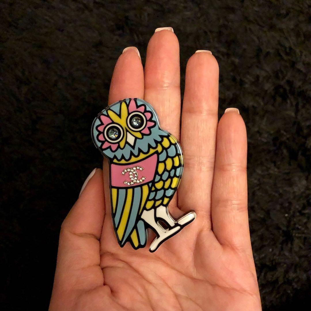 Chanel owl outlet brooch