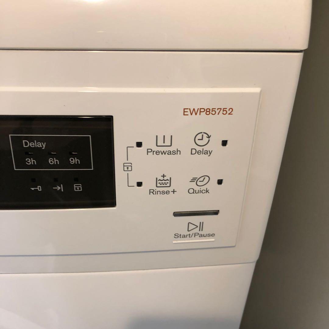 Electrolux Washing Machine Model EWP85752, TV & Home Appliances