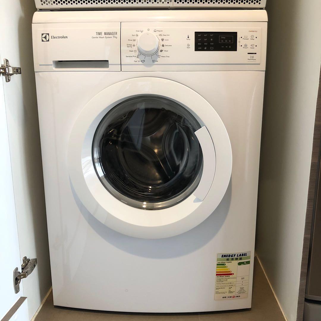 Electrolux Washing Machine Model EWP85752, TV & Home Appliances