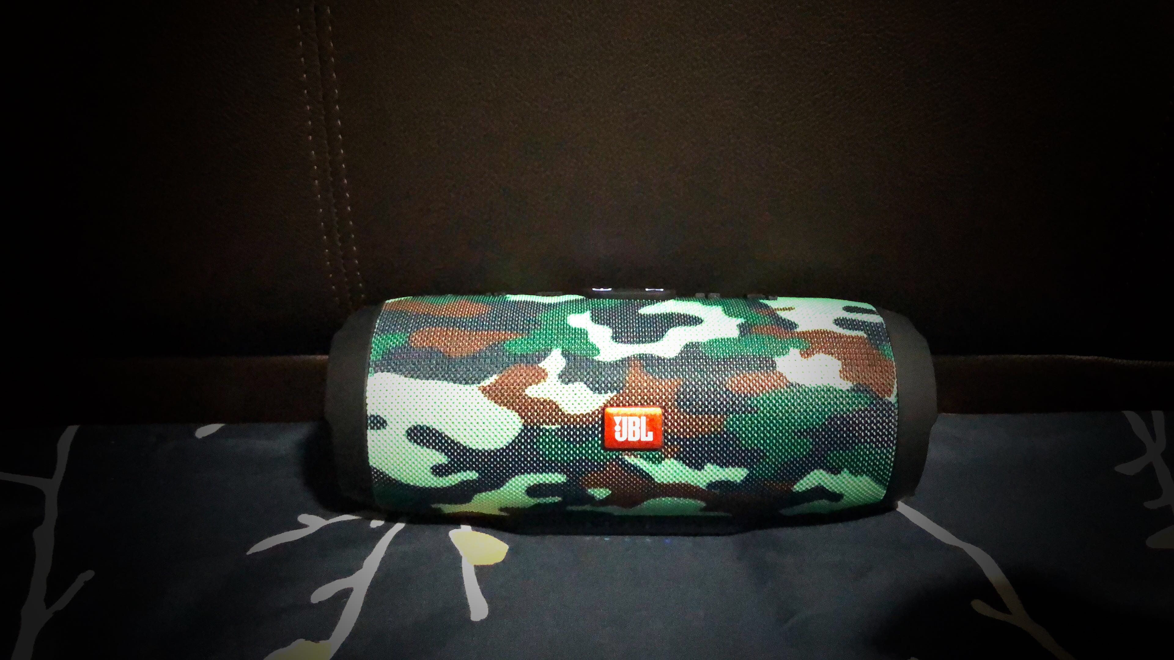 Contagious rival typhoon FAKE JBL CHARGE 3 CAMO (REPLICA) (LIMITED ED), Audio, Earphones on Carousell