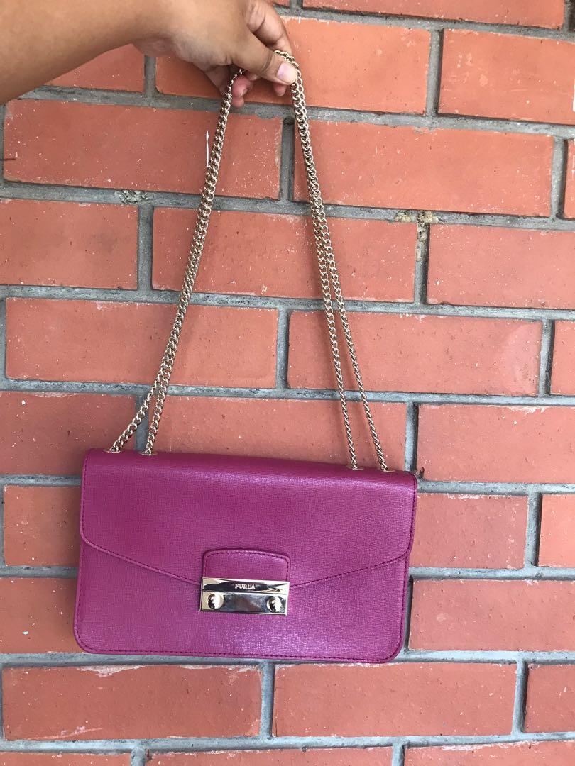 Furla Julia Long in Fuschia