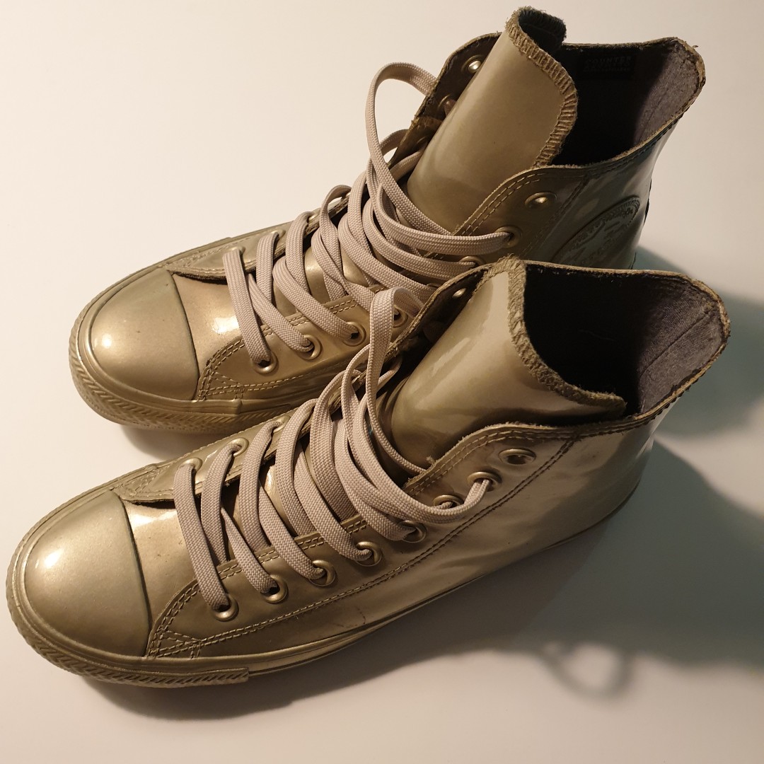 converse sneaker gold