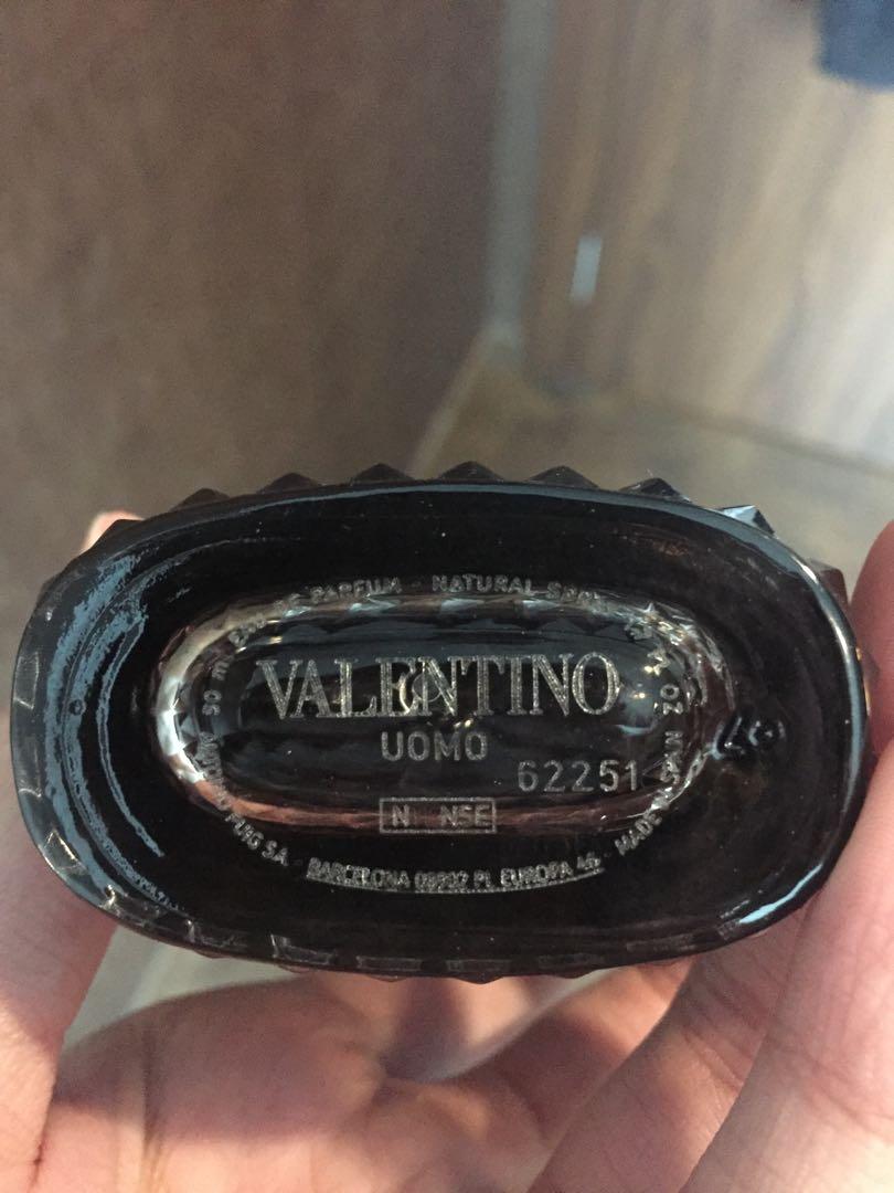 valentino uomo intense batch code