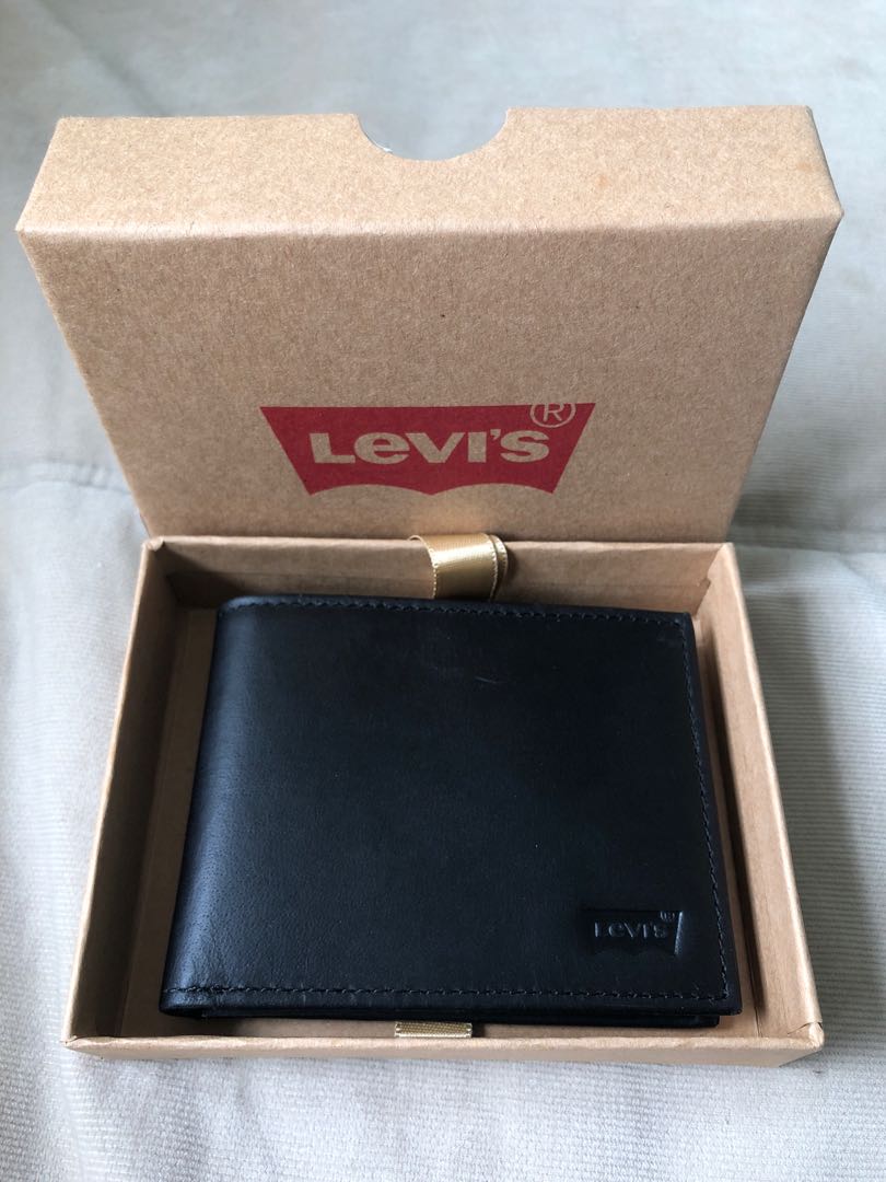 Levi's Black Leather Wallet, Men's 