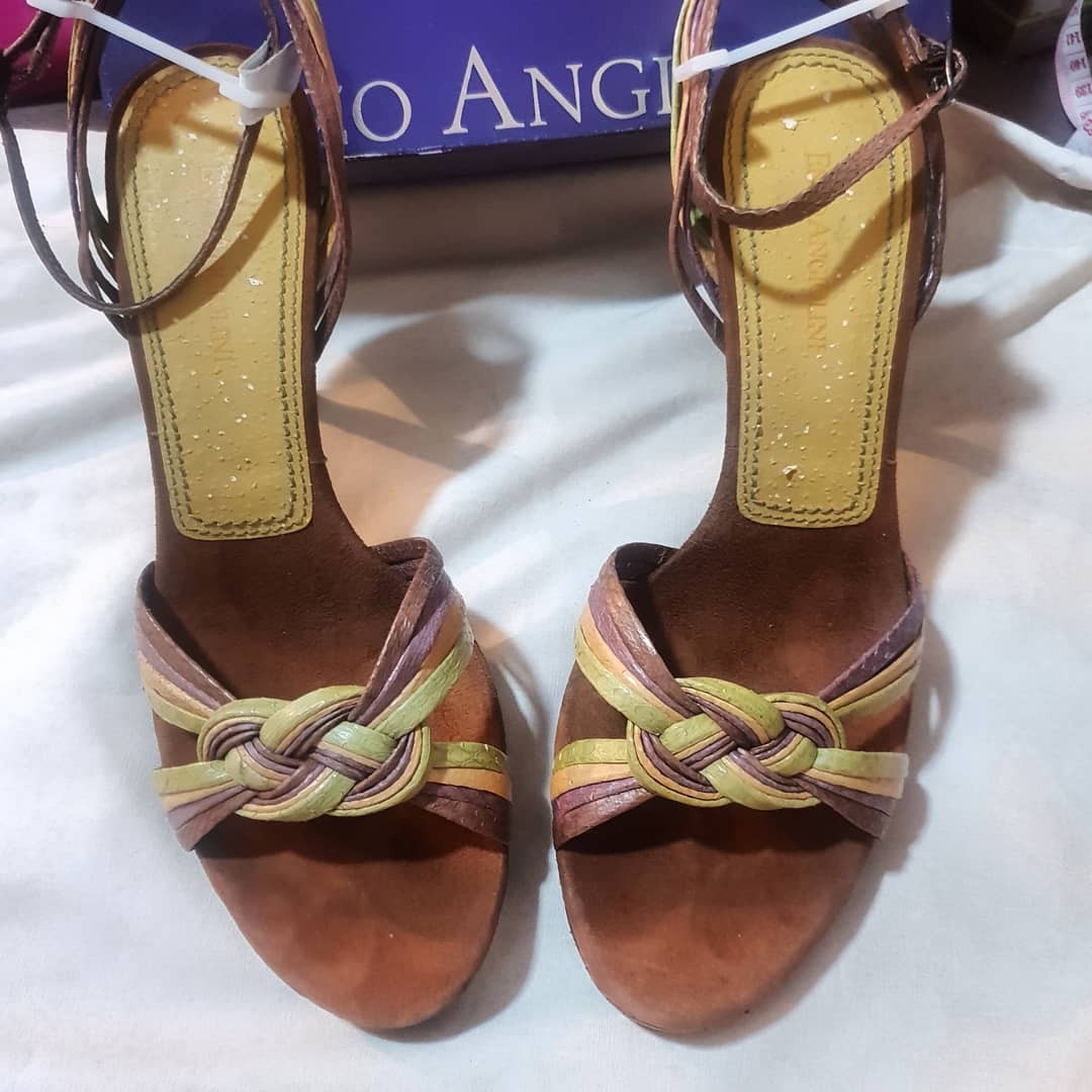 enzo angiolini snakeskin pumps