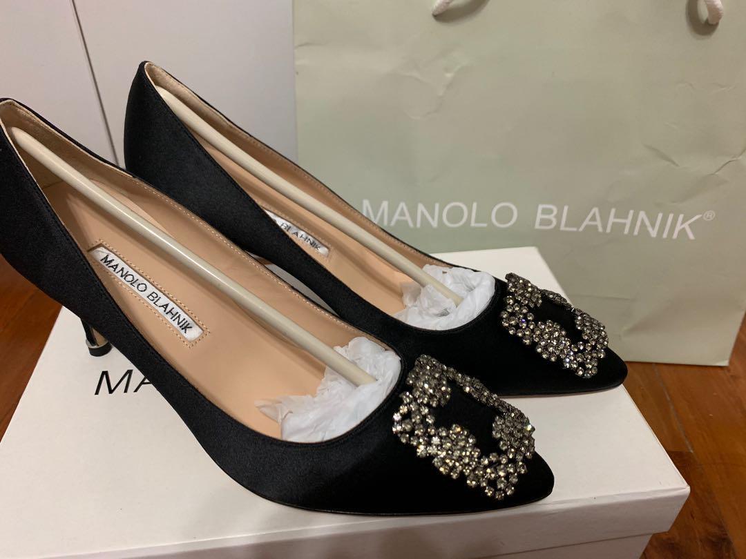 Manolo Blahnik 'Hangisi' Heels - Women's 35.5