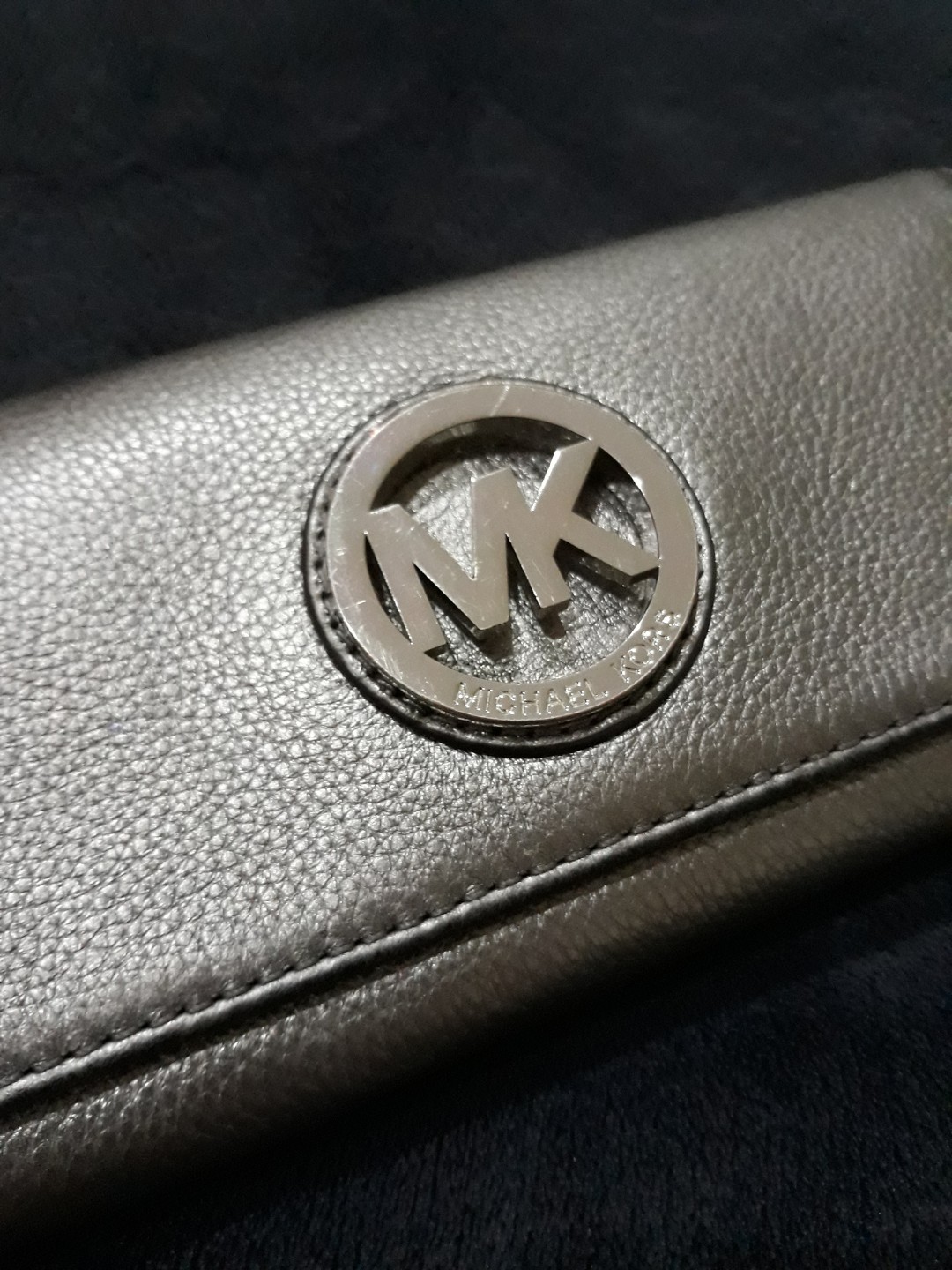 michael kors fulton wallet silver