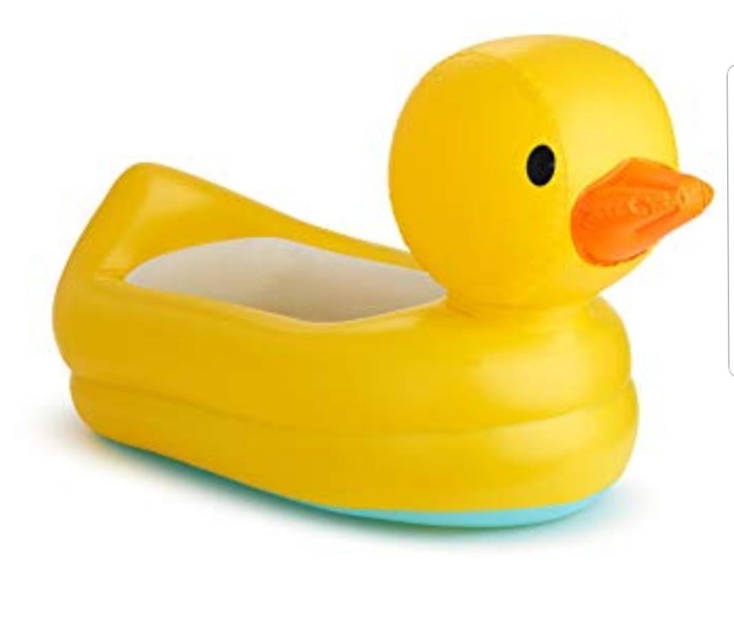 Munchkin inflatable safety duck tub (Category: Bathtub & Bath Accessories) located in San Pedro. Submitted by matthews.closet (Listing ID 212011237, Image 2). Description: In good condition Very helpful in bathing your baby.