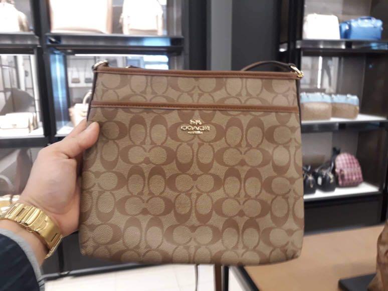 Original Coach F29210 Signature Zip File Crossbody Bag Luxury