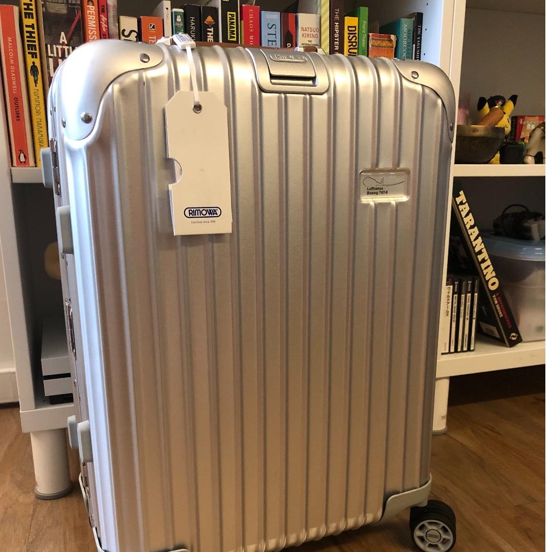 rimowa carry on