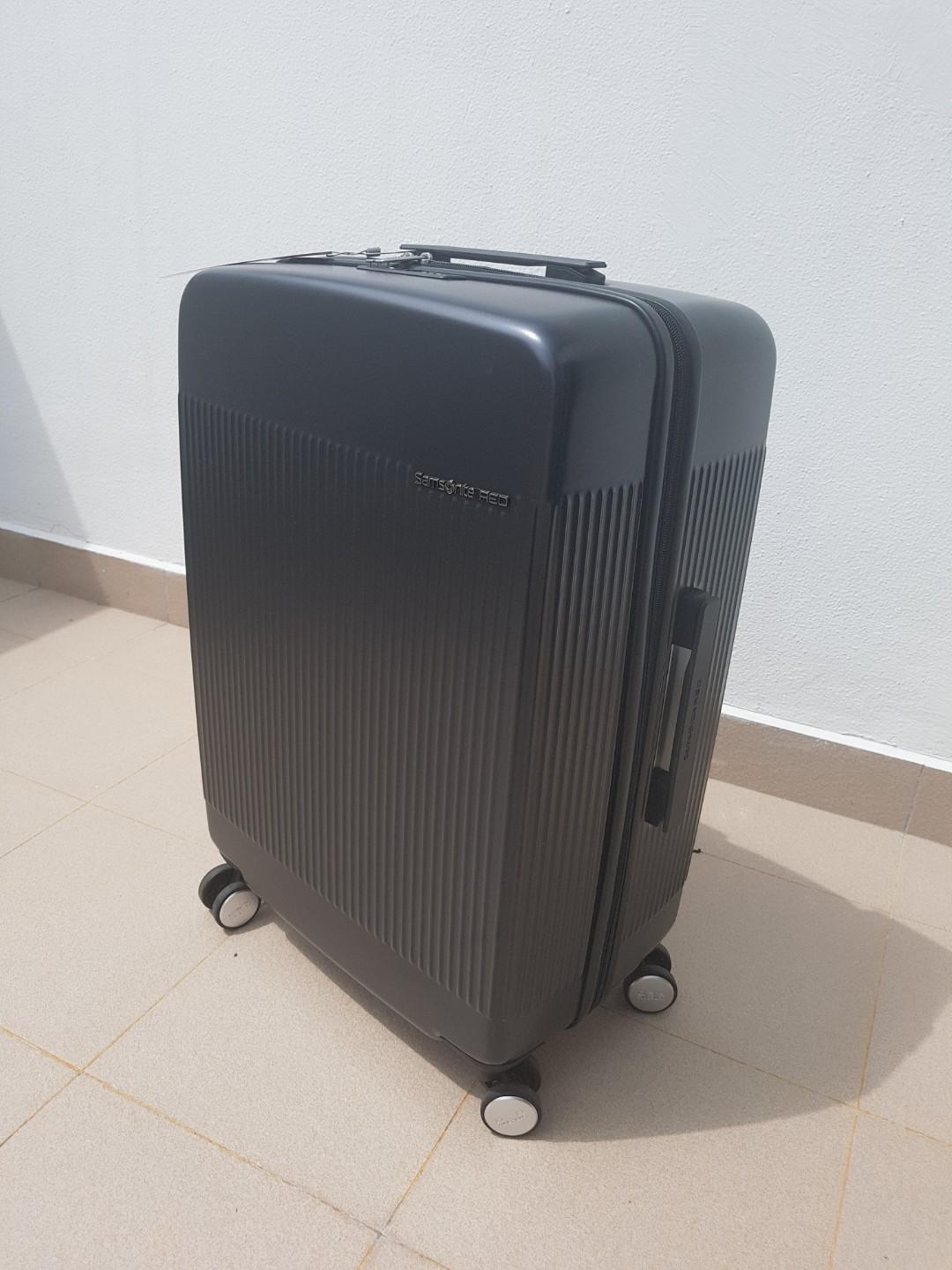 samsonite red sparkle 24 spinner