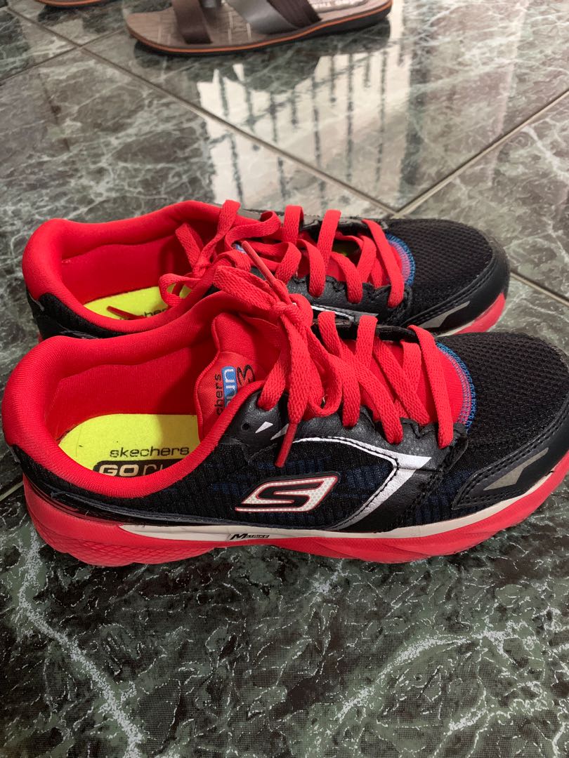Skechers Shoe, Luxury, Shoes on Carousell