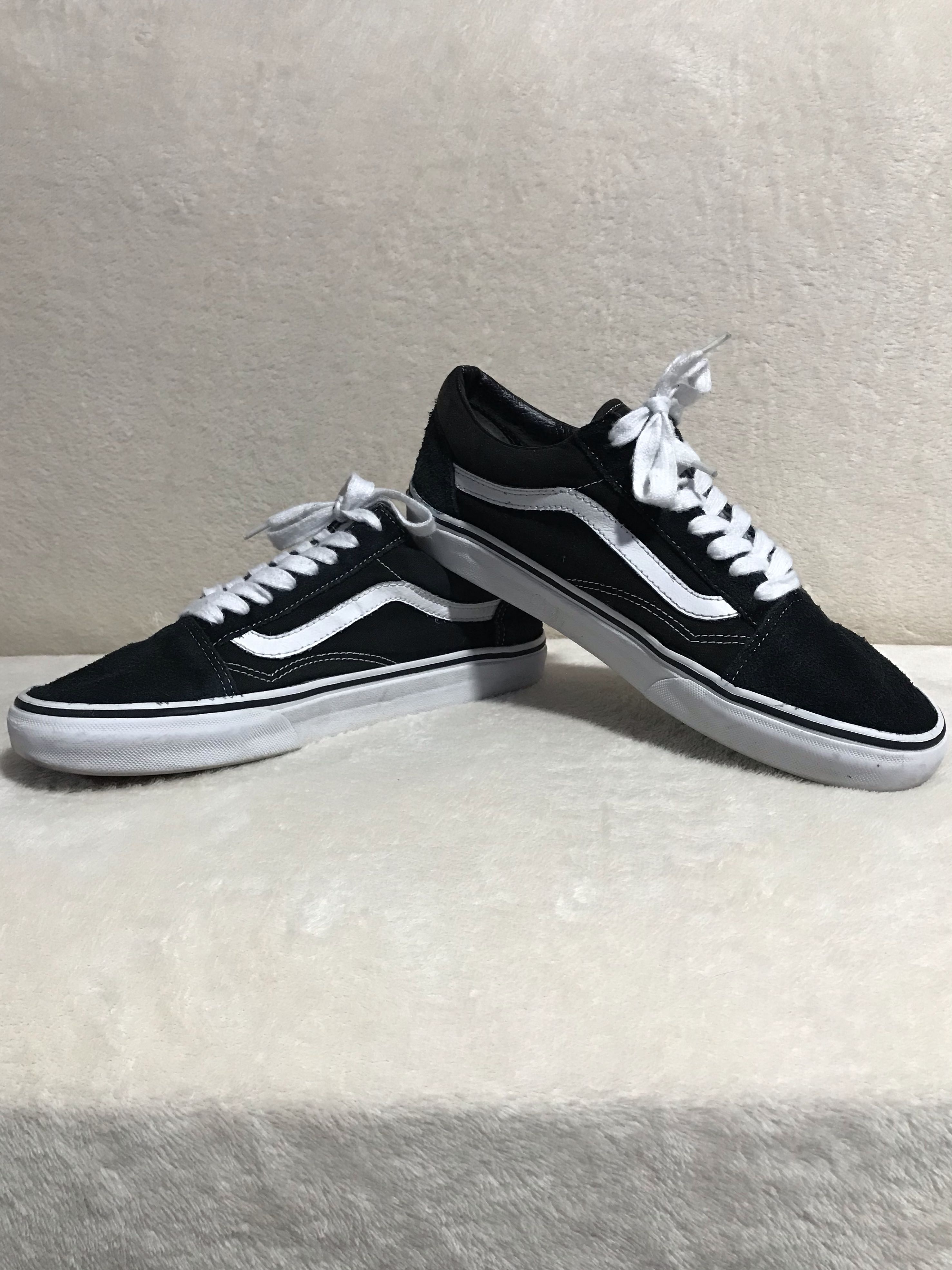 vans old skool black and white skate shoes