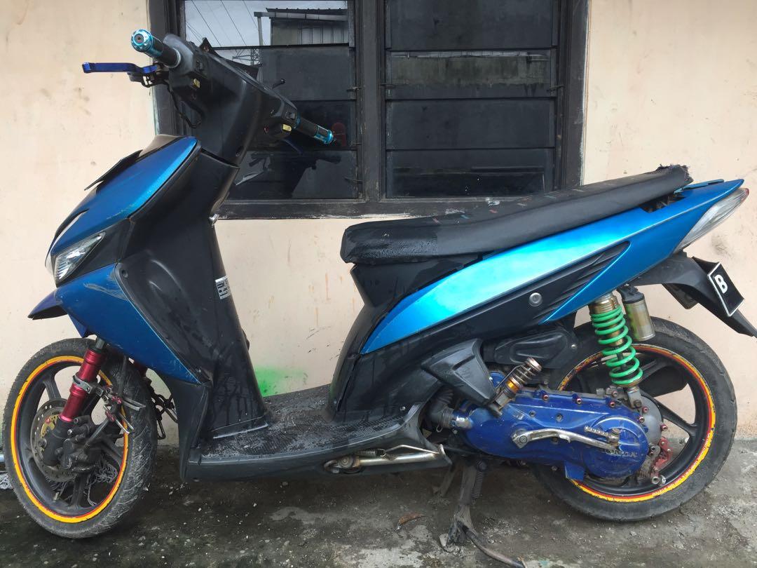 Vario 110cc Warna Biru Tahun 2008