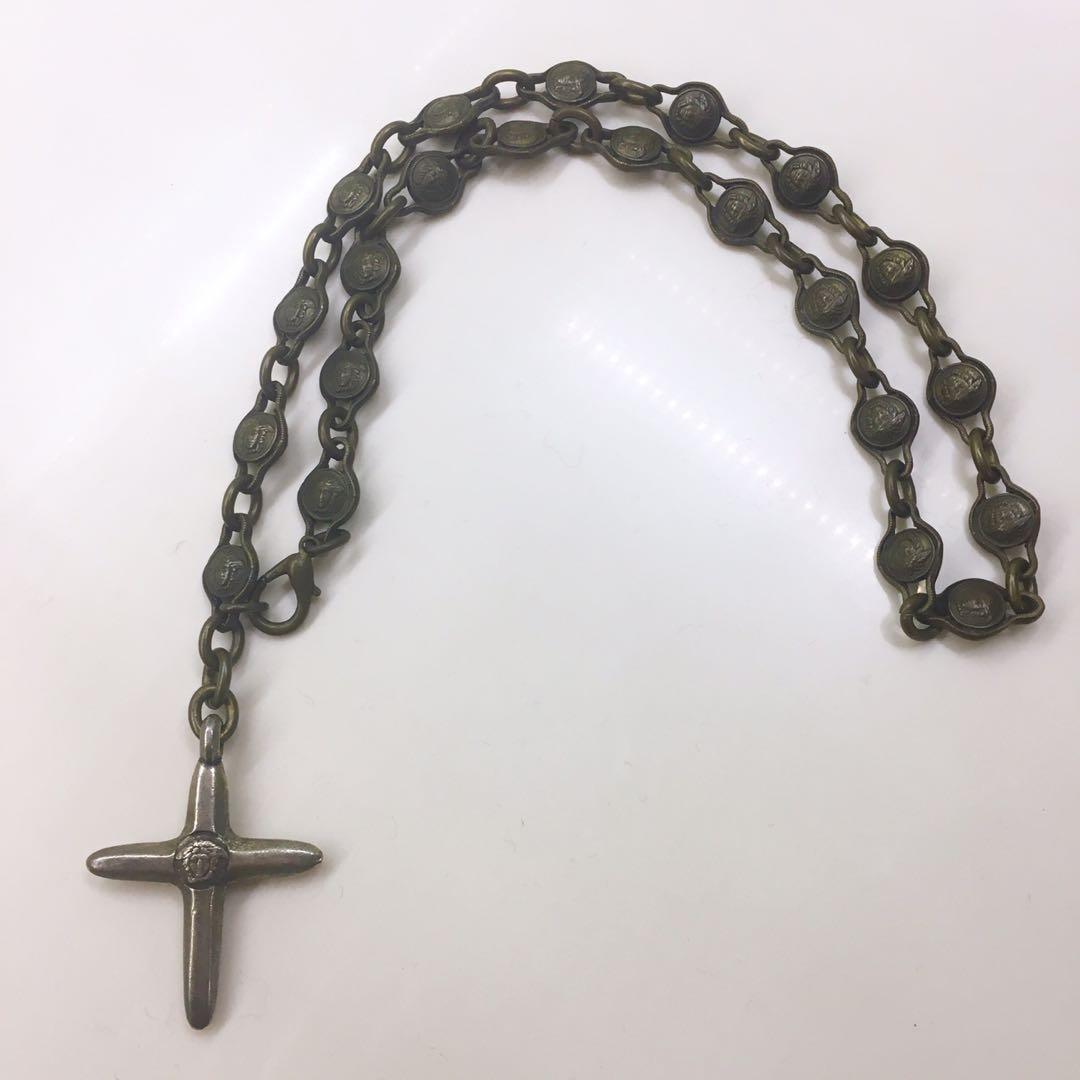 Versace Cross necklace, Fesyen Pria 