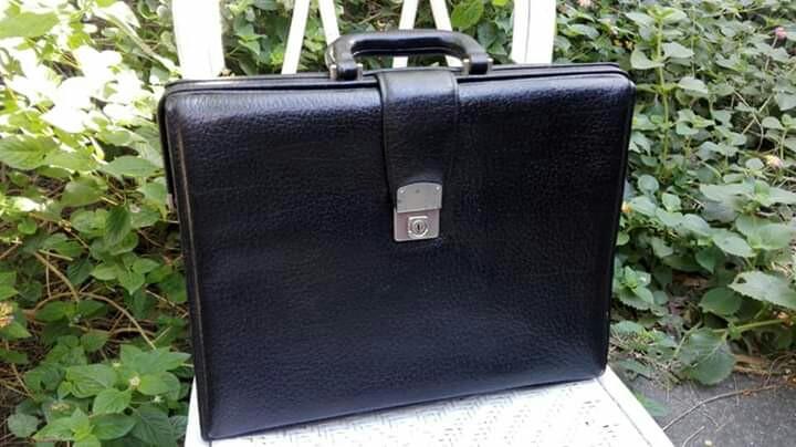 trojan luggage company