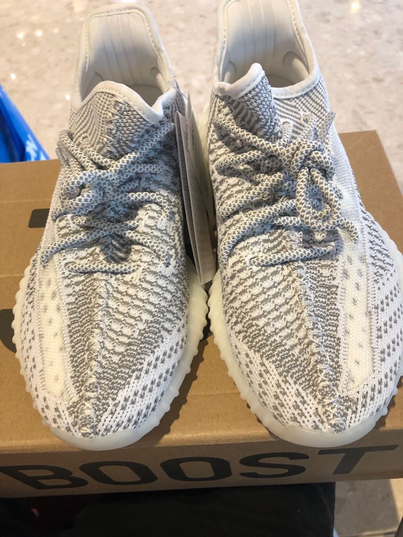 yeezy static size
