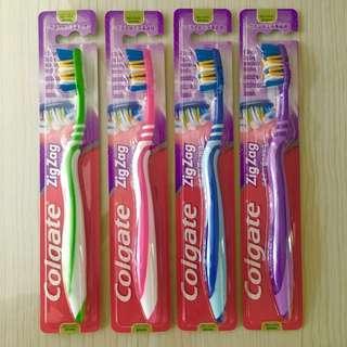 Colgate Zigzag toothbrush - M (1 ea)