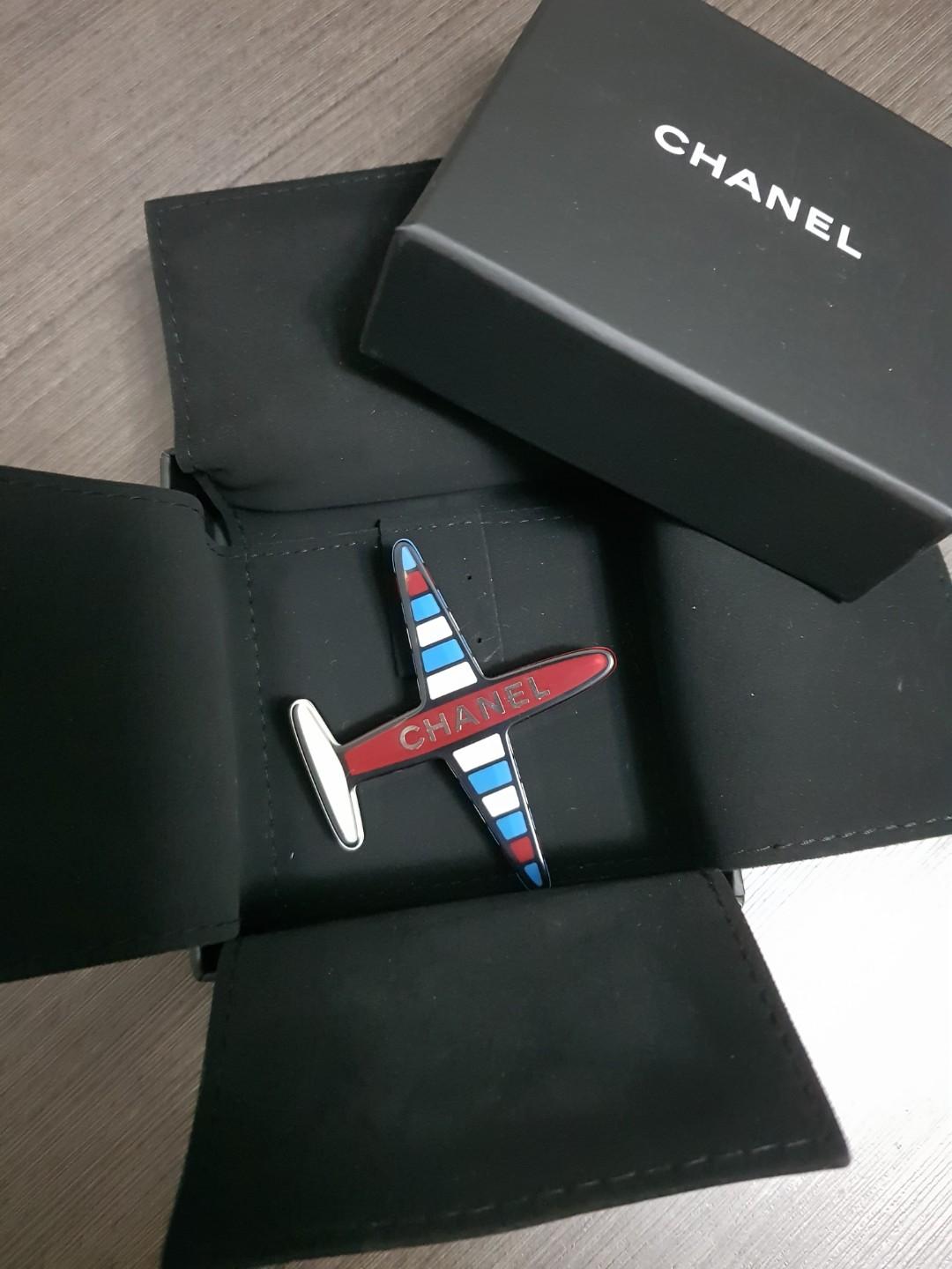 Chanel sale plane brooch